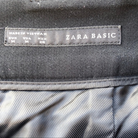 New never worn. Zara wool & lace pencil skirt - Picture 5 of 6